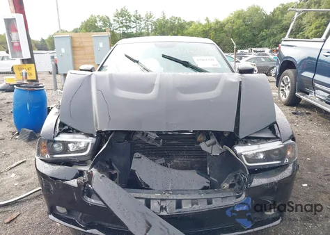 2014 Dodge Charger Sxt Plus z USA, uszkodzony, nr VIN 2C3CDXJG7EH138258